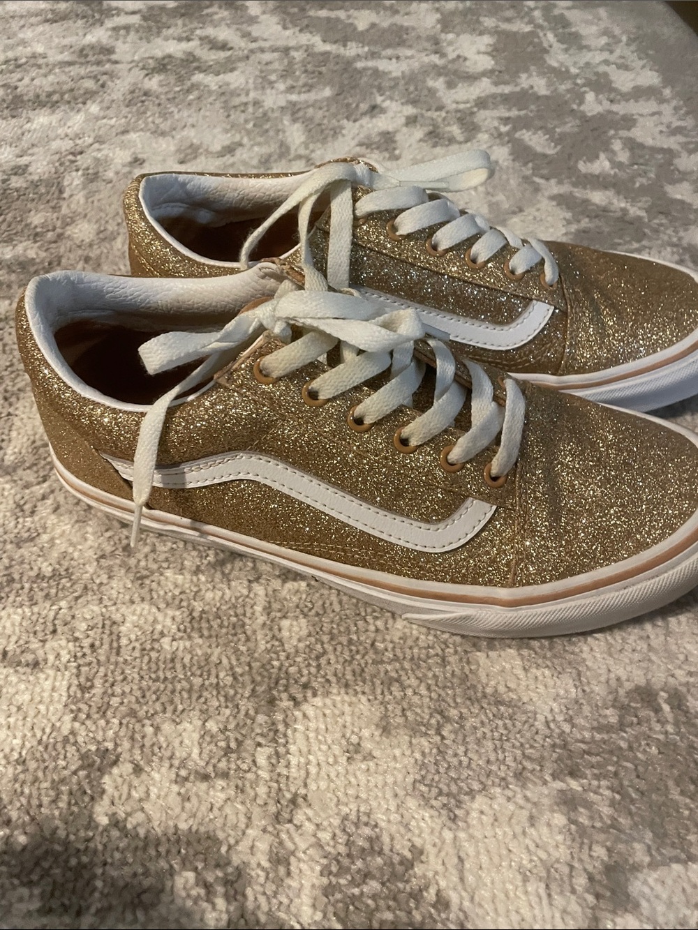 Vans Glitter Low-Top Sneakers in Gold with White Stripe